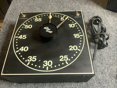 GraLab Model 300 Darkroom Timer Photo Equipment Black Green Glow Tested #1