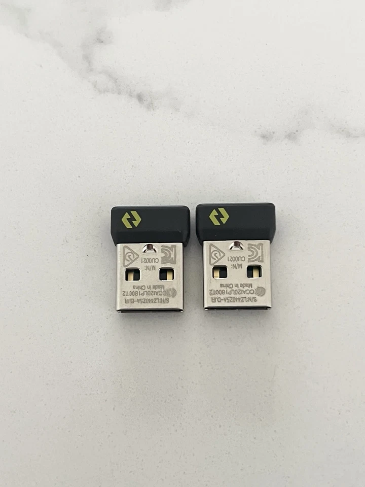 Paquete de 2 receptores USB Logi Bolt Logi CU0021 - OEM caja abierta envío rápido Foto 2 de 4