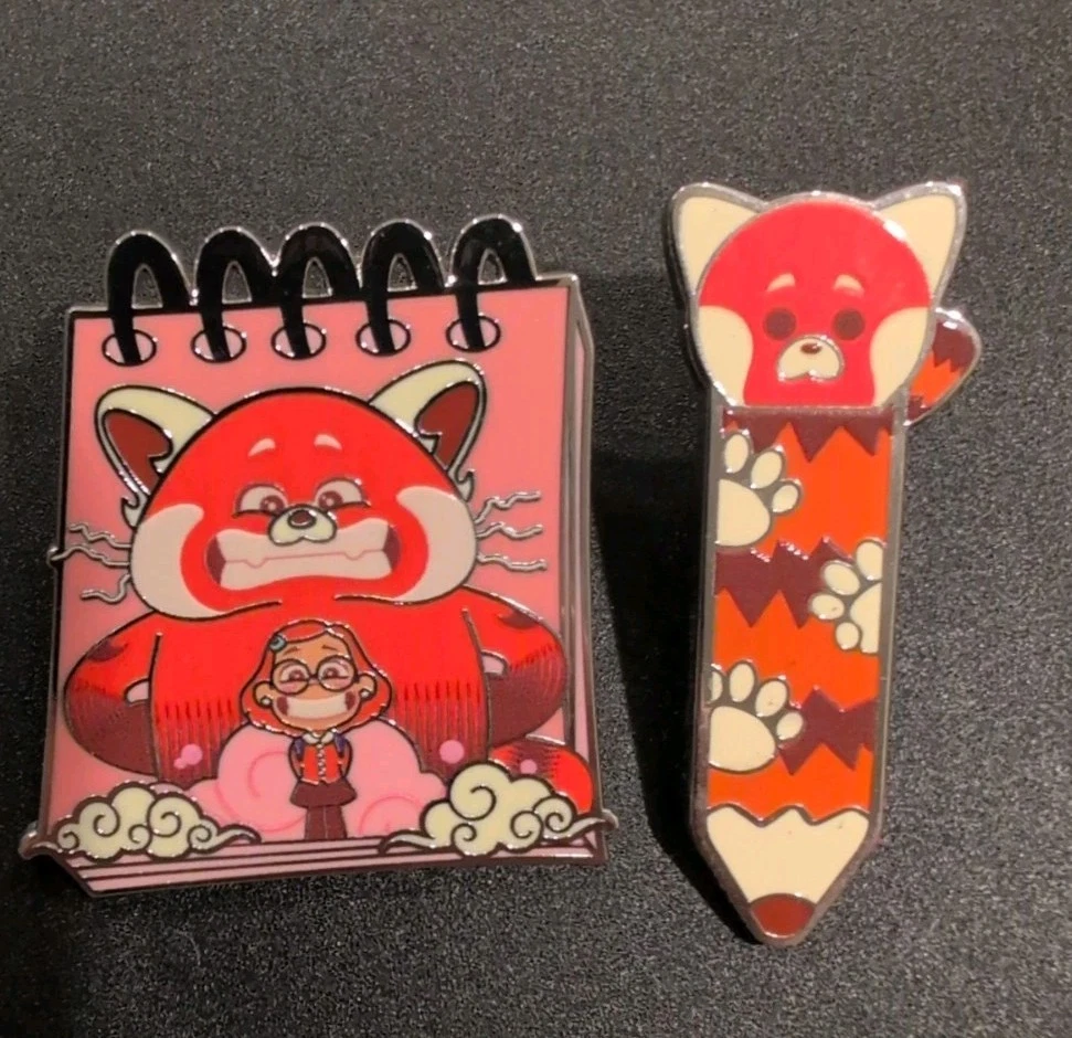 2025 Boxlunch Disney Pixar 2pk Notebook And Pencil Mystery Pin Turning Red
