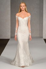 Designer 10452 Embroidered  Long Sleeve Gown * 2 NWT Ivory Bridal $990 BHLDN