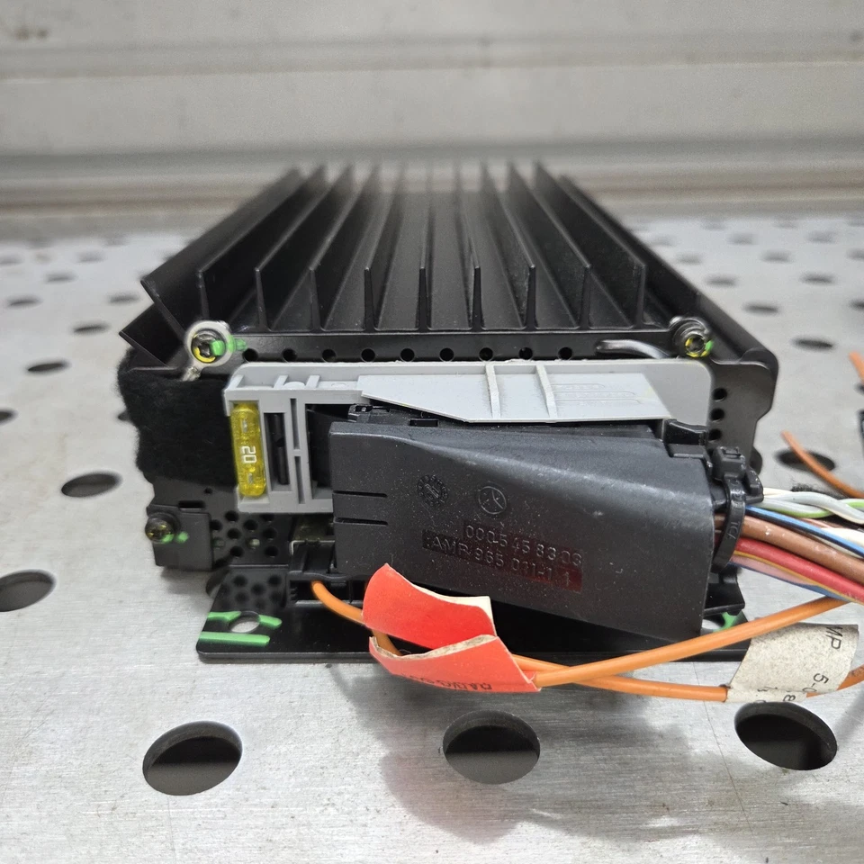 00-03 Mercedes W220 S55 AMG S500 S430 Radio Audio Amplifier Amp 2208200289 OEM - Image 4 of 4