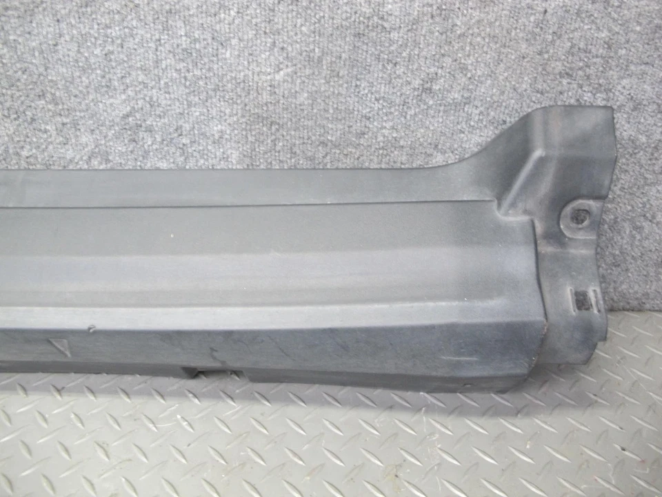 MASERATI LEVANTE M161 2017-2020 FALDÓN LATERAL PANEL BASCULANTE MOLDURA INFERIOR JUEGO DE 2 Foto 4 de 4