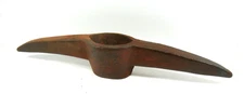 Vintage Pick Axe Head Rock Pick Mattock minors pick 5lb 2oz    H-75
