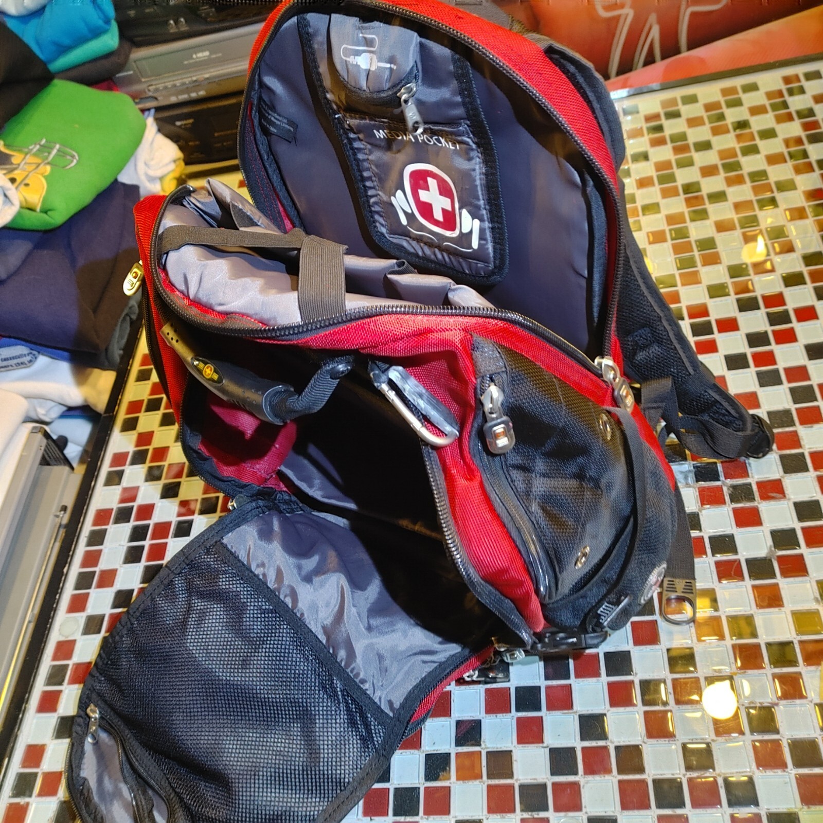 Swiss Army Gear Backpack Laptop Carry Black 18 Inch H… Gem