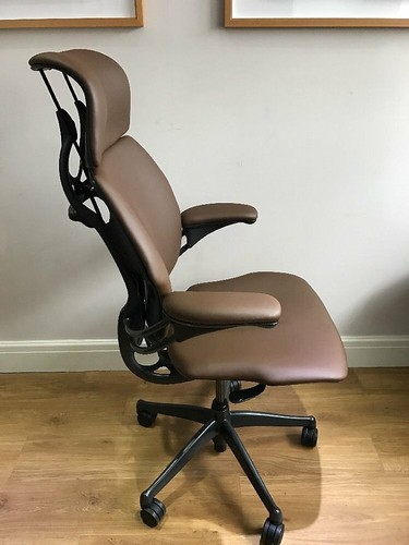 TAN LEATHER HUMANSCALE FREEDOM ERGONOMIC OFFICE TASK CHAIR HEADREST - Picture 10 of 12