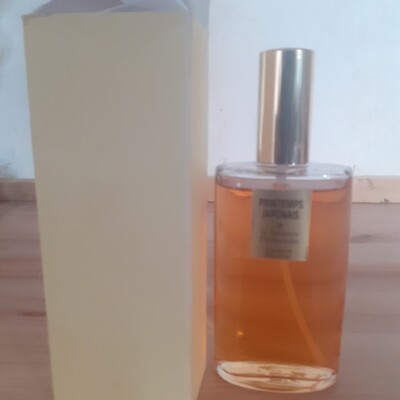 Japanischer Frühling La Source Parfumée Gourdon Côte d'Azur 100 ml Parfum 