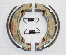 Bremsbacken 110x25 YAMAHA BOP 80 2 - 1A Qualität Italy - brake shoes