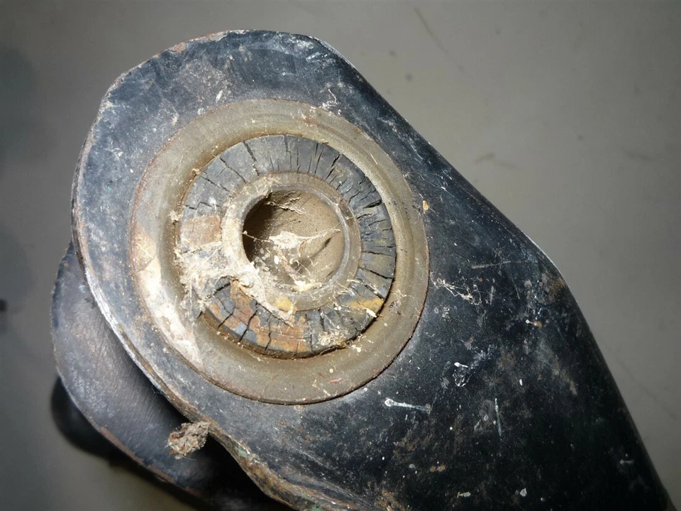 1958 -60 Pontiac Bonneville Catalina rr control arm NOS 529803 - Image 3 of 3