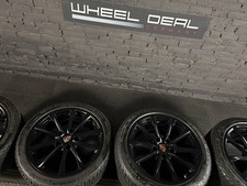 Porsche 718 982  S Rad Design Felgen 8 + 10 x 19 Boxster cayman Winter Michelin