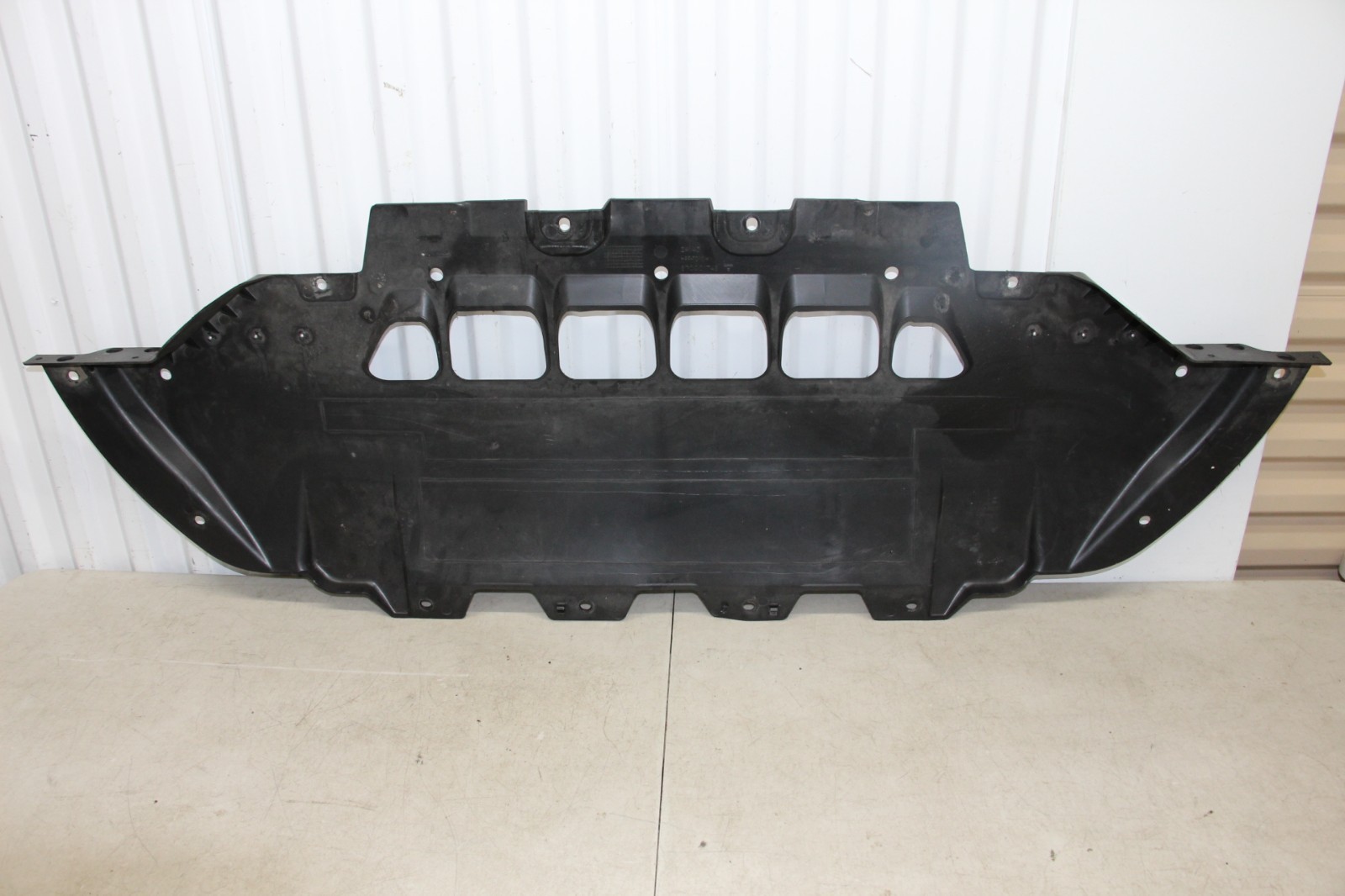 Maserati Ghibli 2014-2022 Front Lower Undertray cover