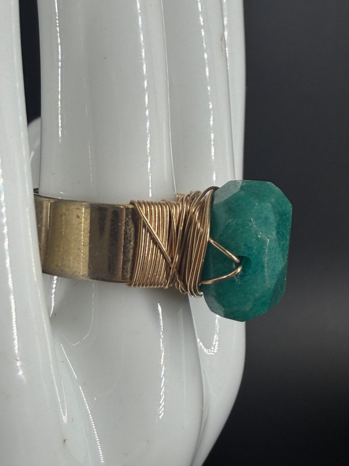 Janna Conner Green Stone Statement Ring Gold Tone… - image 6