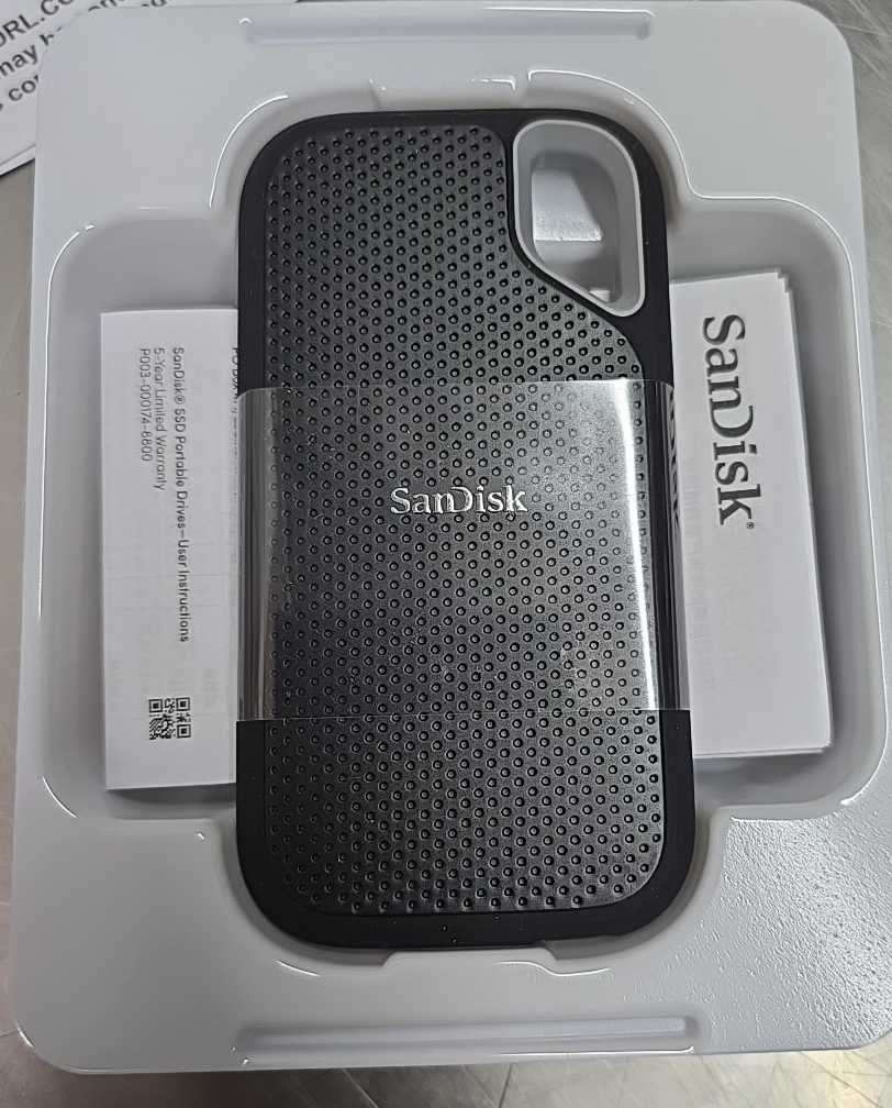 SanDisk Extreme GO 2TB USB-C Portable External SSD (SDSSDE52-2TOO