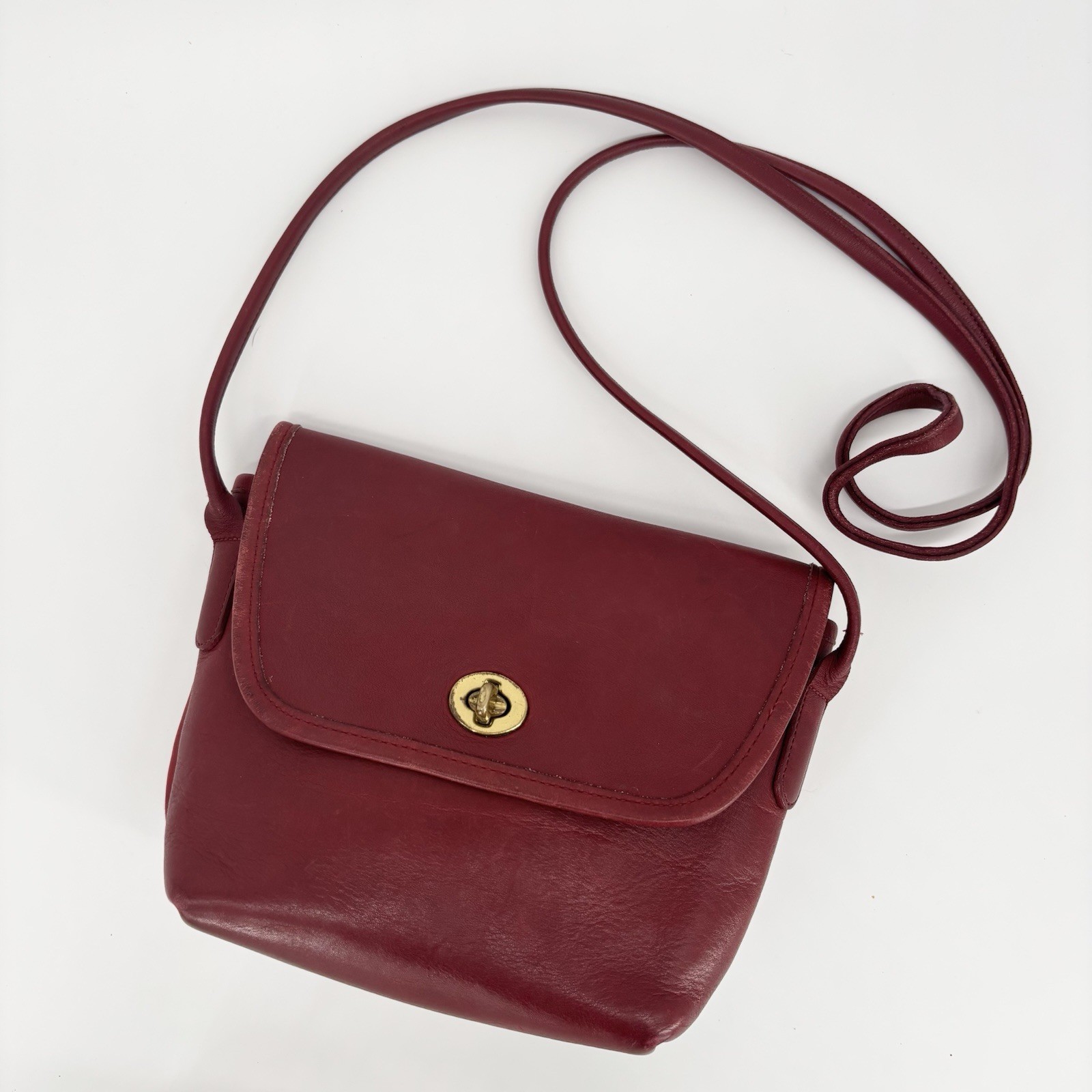 Vintage Coach Shoulder Bag 9919 Leather Red #973