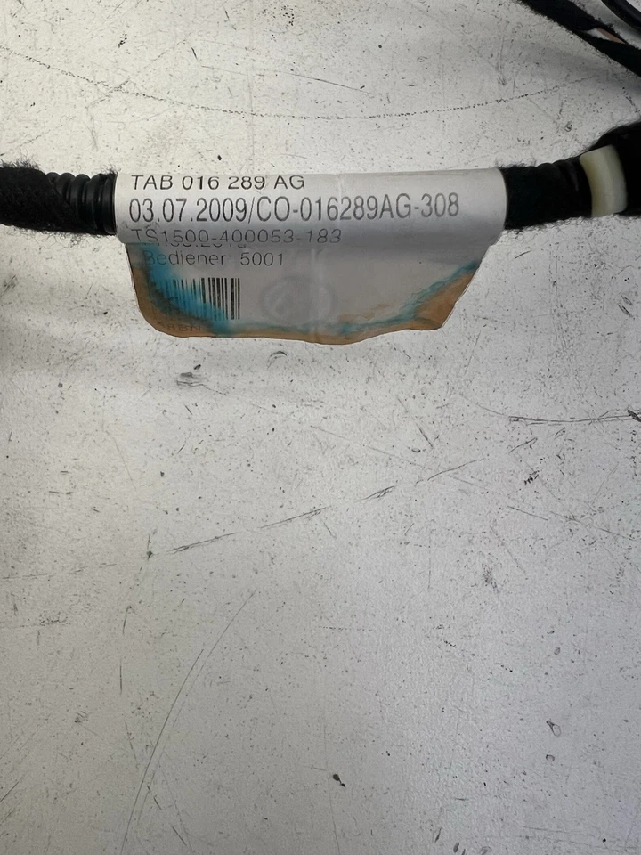 Оригинальный жгут проводов для задней правой двери багажника Volkswagen Golf 2010-2013 годов выпуска. - Изображение 4 из 4