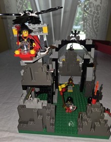 LEGO 6087  Witch's Magic Manor - 100% w/box & manual