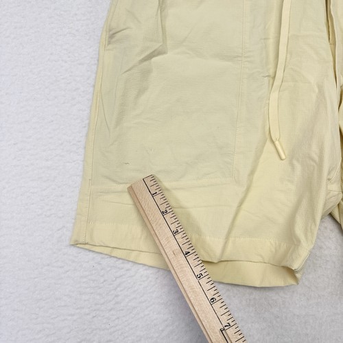 Lululemon Bowline Shorts Men’s Size XL Yellow Running Gym Activewear 8” Inseam - Picture 5 of 8