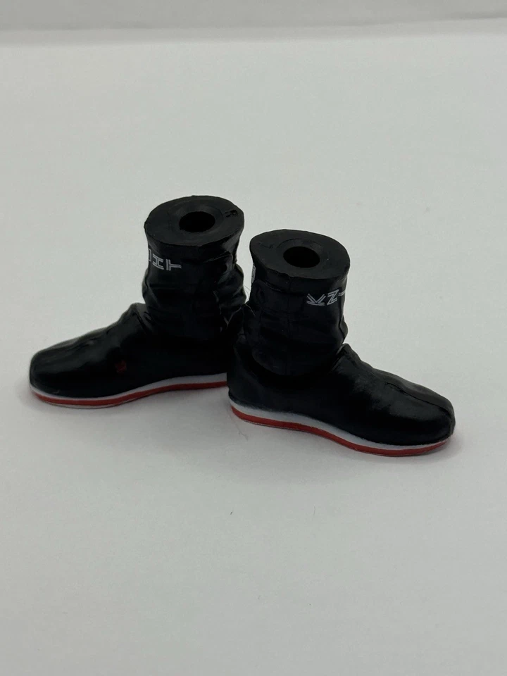 WWE Elite Defining Moments - LA Knight Jordan 11 Botas Forraje Mattel Escala 1/12 Foto 3 de 4