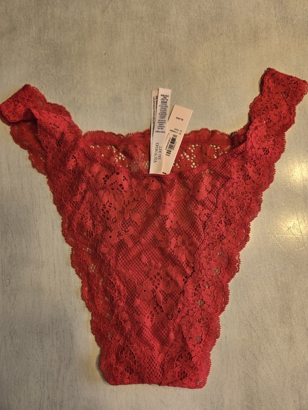 Beautiful Lace Victorias Secret Panty Xl