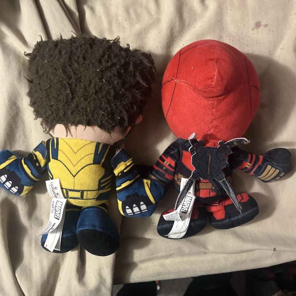 Deadpool & Wolverine - DP Wolverine Kuricha  7" Sitting Plush Bleacher Creature - Image 3 of 3