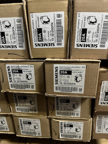 Q120DFN - Siemens Plug-In 120/240V 20A 1 Pole Circuit Breaker 10ka 120v