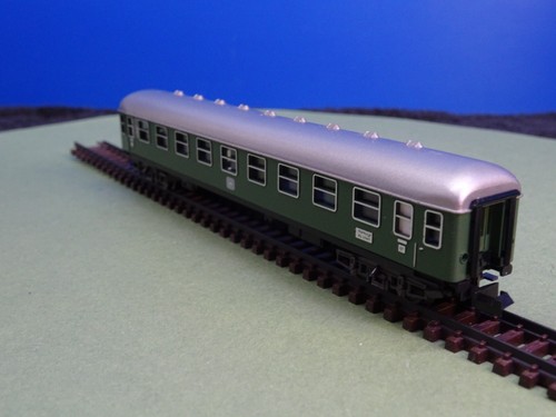 Minitrix 13009 D-Zug Wagen DB 2.Klasse Top Zustand 1:160 NB152 - Bild 2 von 5