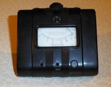 uraltes GOSSEN Megohmmeter POST Batteriebetrieb 2x30V oder 60V ext. TOP Zustand