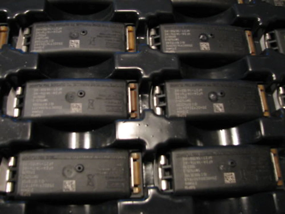 * NEW TAKE OFFS * Set of 4 Ford OEM TPMS SENSORS No Bands No Cradles or Clips - Image 2 of 2