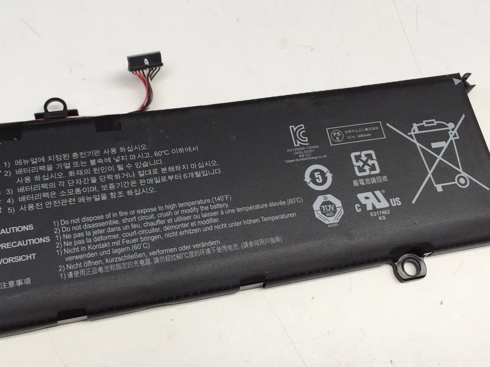 OEM Samsung NP880Z5E Series 15.6" Battery 15.1V 91Wh 6050mAh AA-PLVN8NP - Image 3 of 3