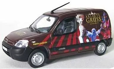 Mini car 143 Citroen Berlingo  ARLETTE GRUSS  Circus troupe 101459]