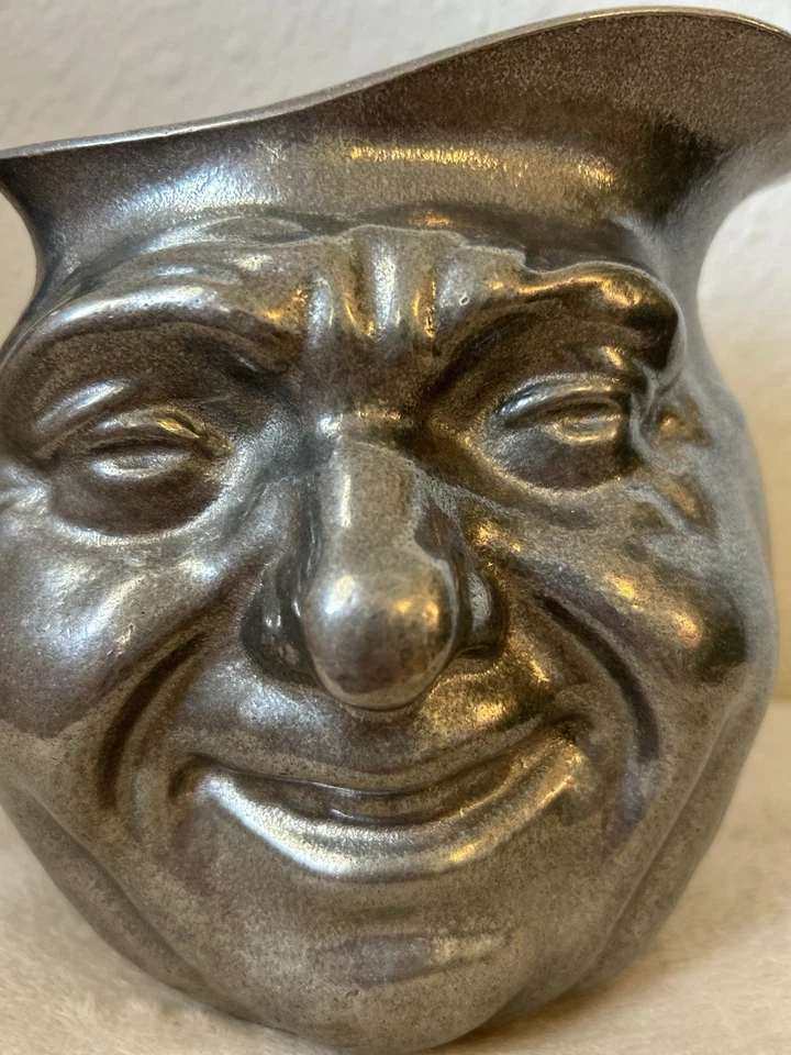 Jarra de peltre plateada de doble cara Sunny Jim de colección Foto 2 de 4