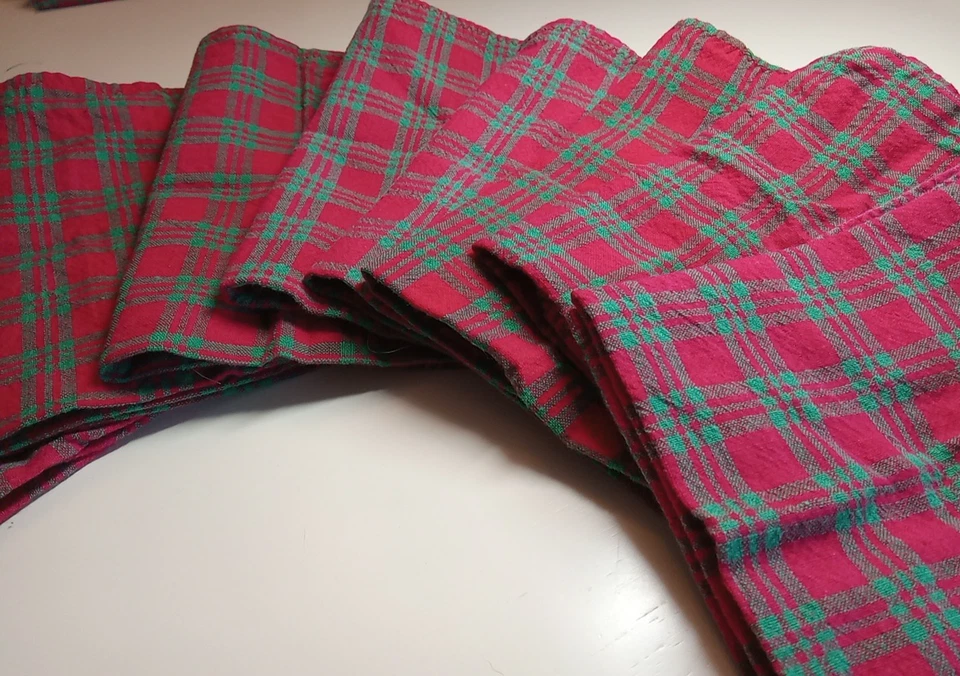 Christmas Cloth Napkins Set of 8- Decorative Plaid Check Dinner Soft Cotton - Image 4 of 4
