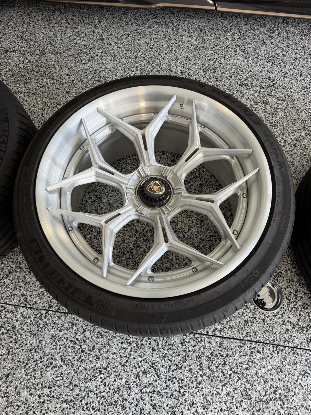 23" Lamborghini Urus S SE Performante Forged Concave Incurve Wheels - Centerlock