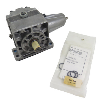 Bosch-Racine Rotary Vane Pump 926739 - PSQ-PSSF-09CRM - NOS