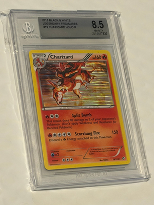 2013 Pokemon Black and White Legendary Treasures 19 Charizard HOLO