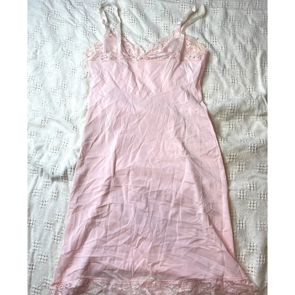 Vestido Babydoll Vintage Satinado Rosa Encaje Recortado Sin Mangas Coqueta de Hadas Transparente Foto 4 de 4