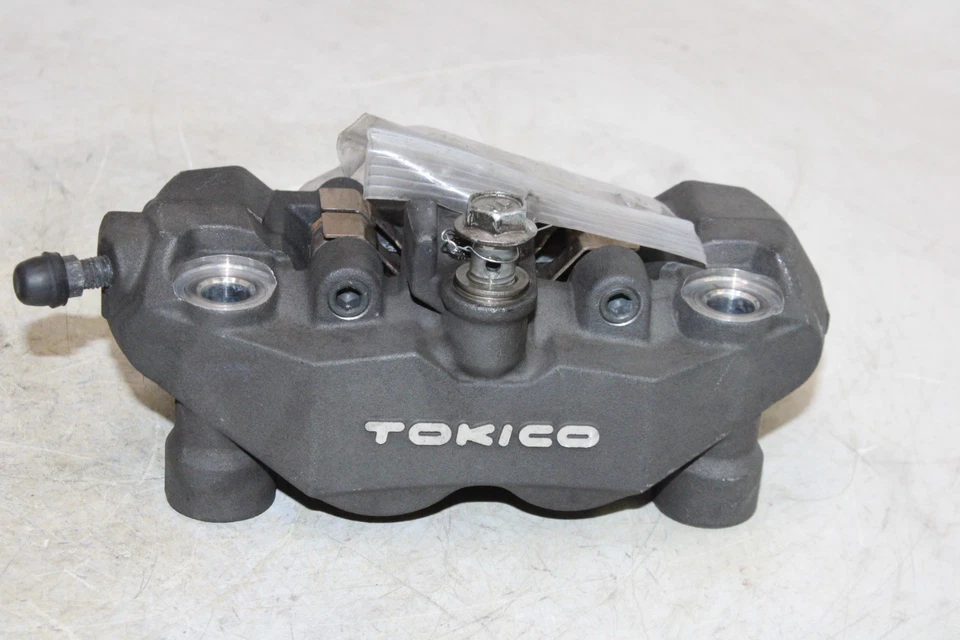 06-07 JUEGO DE PINZAS DE FRENO DELANTERAS DERECHA IZQUIERDA SUZUKI GSXR 750 OEM PAR Foto 3 de 4