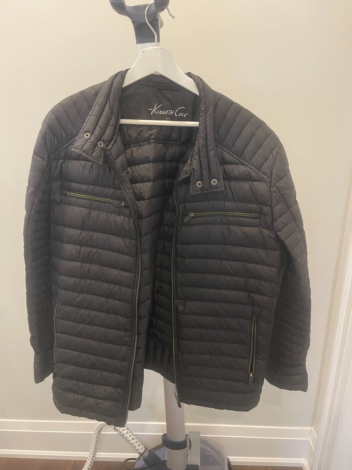 Kenneth Cole | Black Jacket | Extra Large Men's | Outstanding Quality