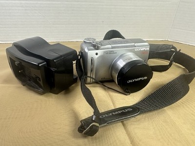 Olympus CAMEDIA C-765 Ultra Zoom 4.0MP Digital Camera - Silver W/ Charger