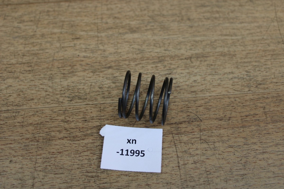 ⭐️ Suzuki 09440-32004 Spring NOS NEU genuine xn11995 | eBay