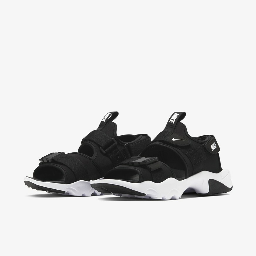 nike canyon sandal amazon