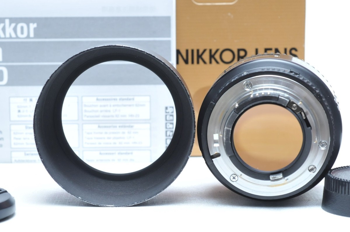 Nikon AF 85mm f/1.8D Lens W/HN23 | eBay