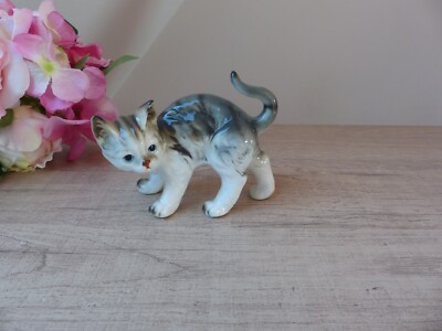 Vintage Figur Katze mit großem Rücken Taiwan Sammlung