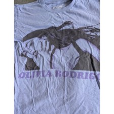 Olivia Rodrigo GUTS Tour Graphic T-Shirt Periwinkle Blue Short Sleeve Tee Small