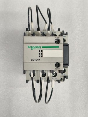 SCHNEIDER ELECTRIC LC1DMK11.C CAPACITOR CONTACTOR 60A 3P COIL VOLTAGE 220V FAST