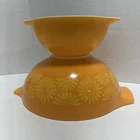 Vtg Pyrex Orange Daisy Cinderella Mixing Bowl Set 1.5 Quart 4 Quart 442 444 USA