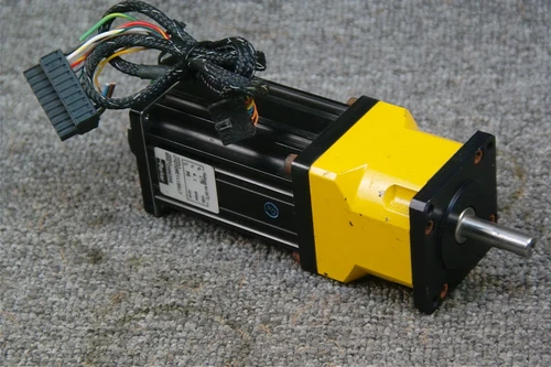 PARKER SERVO MOTOR CM232BE-115817 FREE SHIP