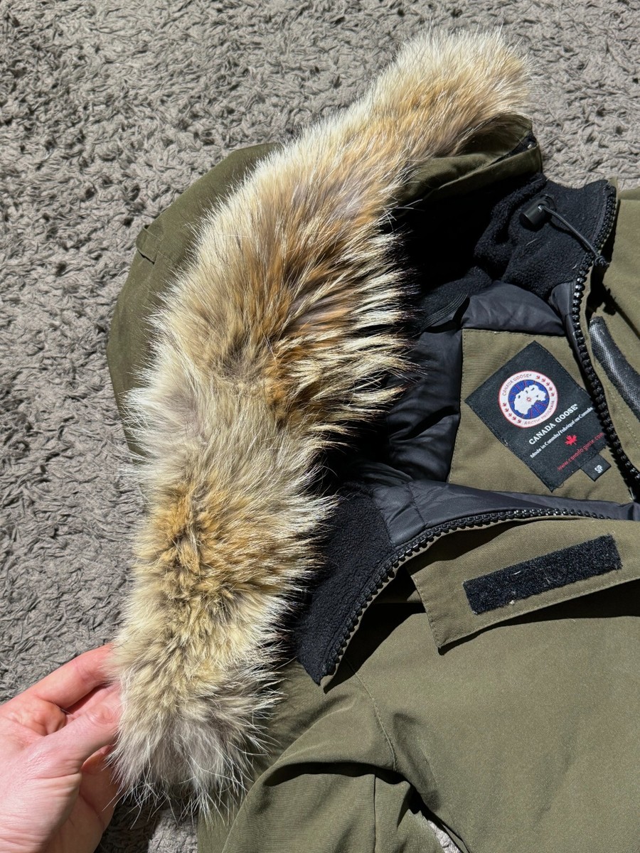Canada Goose ( Women's S) - Victoria Parka Down Jacket Coat Canada Goose ( Women's S) - Victoria Parka Down Jacket Coat