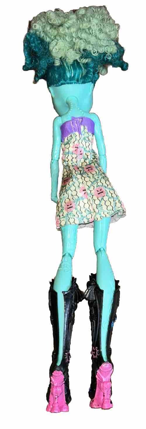 Mattel Monster High Doll Honey Swamp Gore-geous Doll