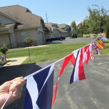 International String Flags 20 Countries - 30'