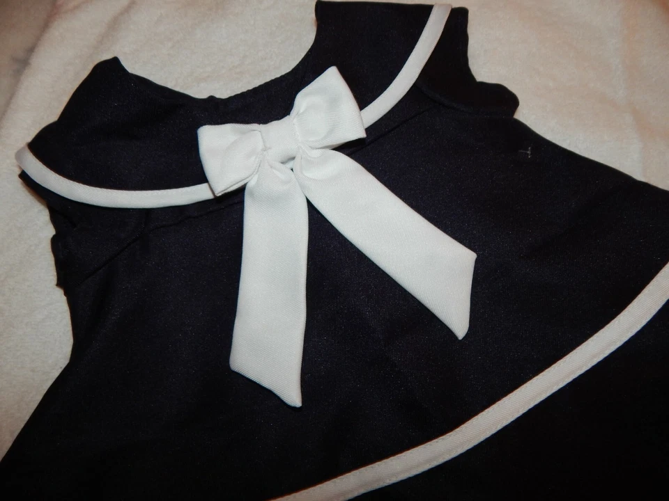 Usado en Excelente Condición Ediciones Raras Niñas 6 Meses MARINERO Náutico Pascua Traje Azul Marino Blanco DARLIN Foto 2 de 4